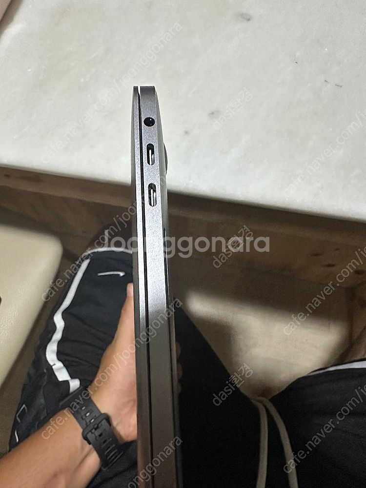인텔 맥북프로 13인치 512gb 메모리 8gb--4
