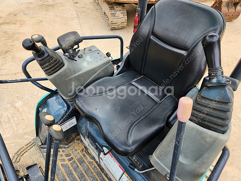 중고미니굴삭기 코벨코 SK17 20년 1650시간 신차...--7