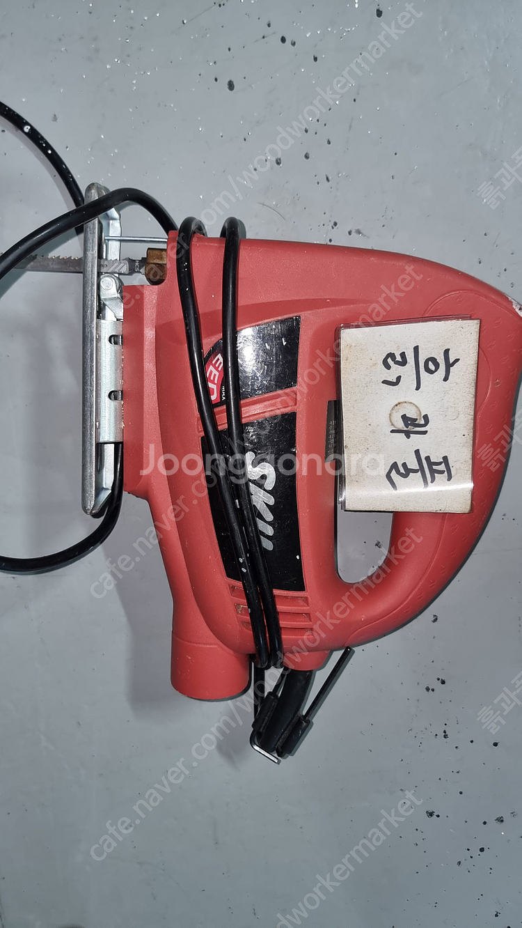 전선자동커팅기,활선경보기,멀티메타.각도절단기,직소기,저울,철판펀칭타공기,릴선작업선,2단카트--3