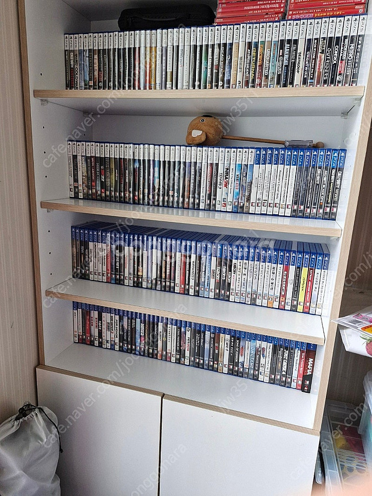 PS4 타이틀 여러가지 팝니다--0