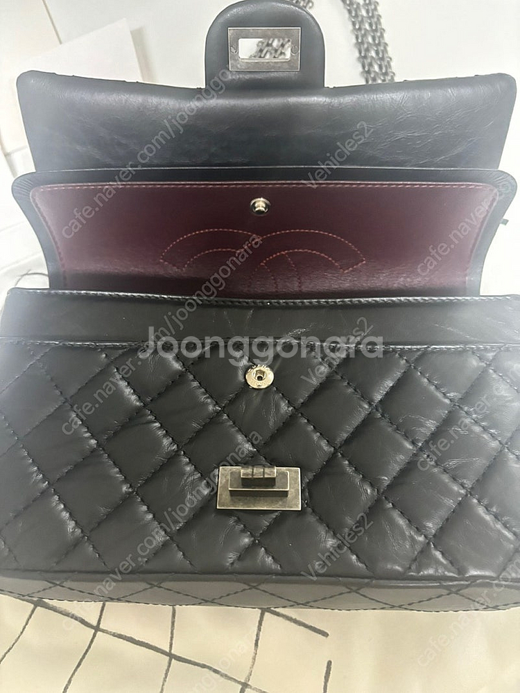 [마지막 가격내림] CHANEL 샤넬 2.55 빈티지 미듐 은장--3