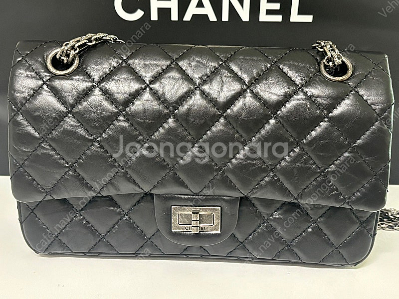 [마지막 가격내림] CHANEL 샤넬 2.55 빈티지 미듐 은장--7