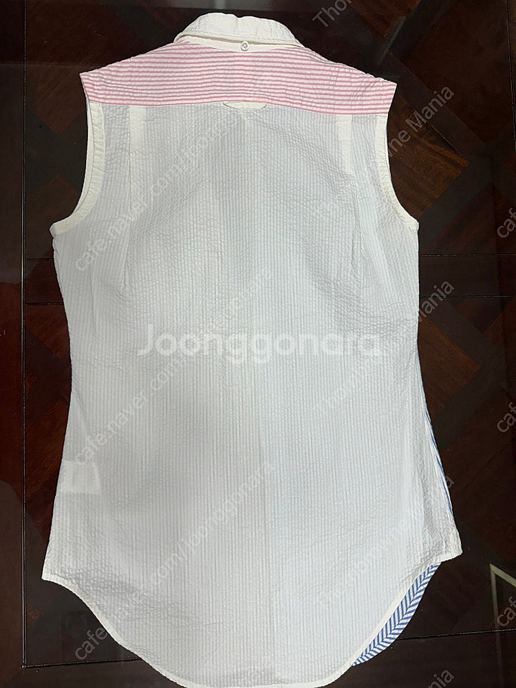 톰브라운 정품 여성 펀믹스 민소매 시어서커셔츠 새상품급 한정판 해외구매 팝니다.!!!--6