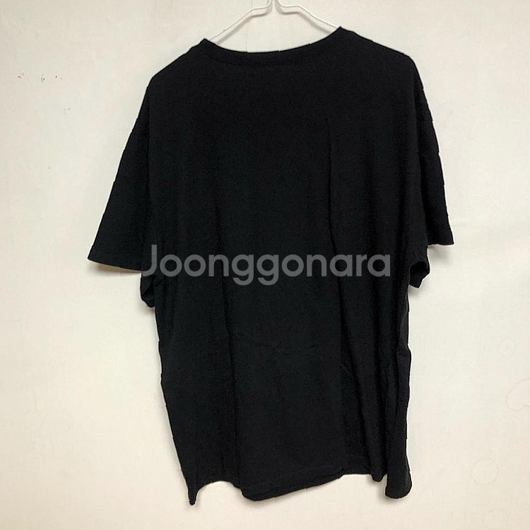판매 꼼데가르송 남성 반팔티 105XL--2