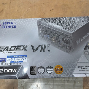 SuperFlower SF-1200F14XP LEADEX VII PRO PLATINUM 화이트 ATX3.1