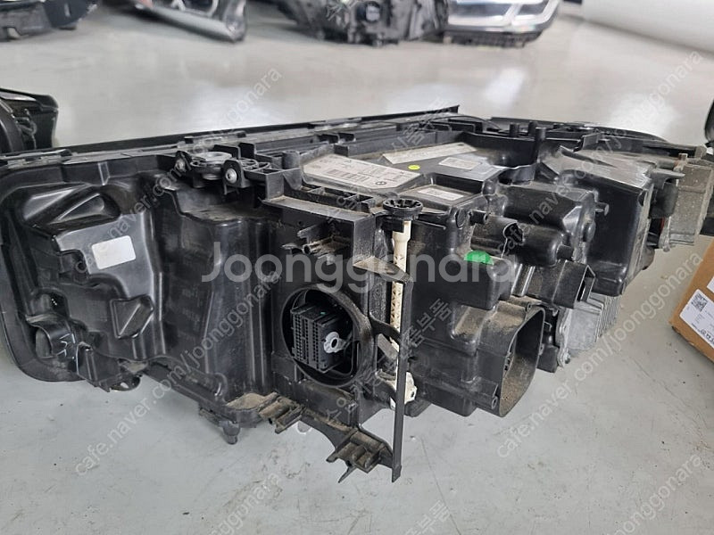 bmw G30 5시리즈 후반기 2020-2023 Rh ...--2
