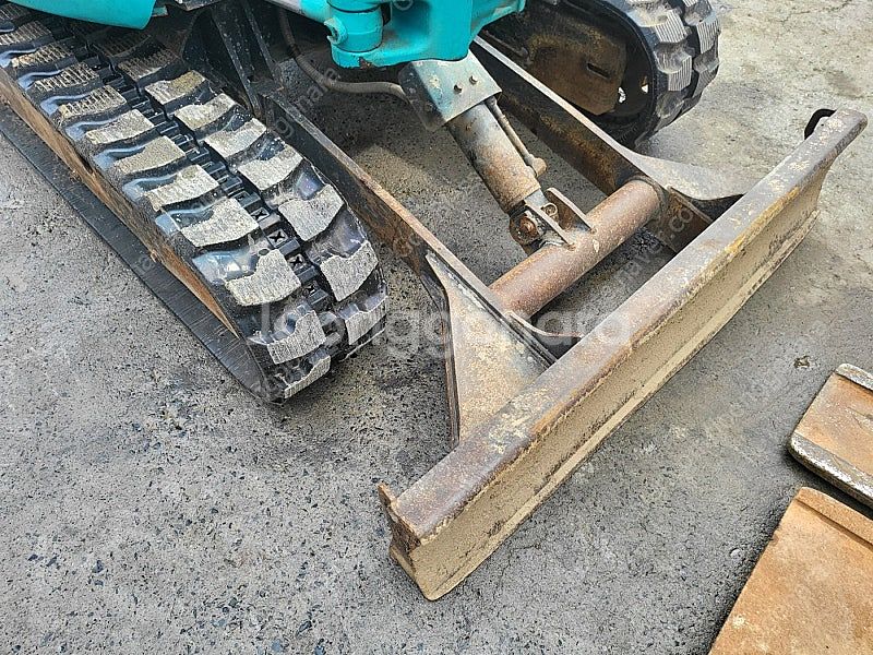 중고미니굴삭기 코벨코 SK35 18년 3100시간 동작...--4