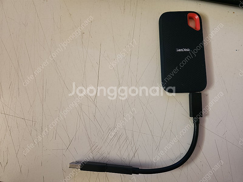 샌디스크 외장ssd 익스트림 포터블 500G 정품 팝니...--0