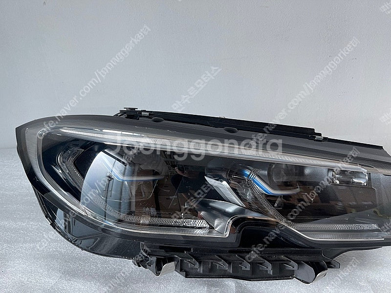 BMW 3시리즈 G20 레이져라이트 (조수석)--0
