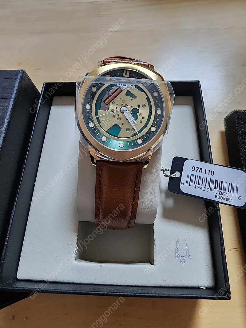 부로바 아큐트론 알파2(97A110) 시계 미사용 제품 | 중고나라 - 안심되는 중고거래