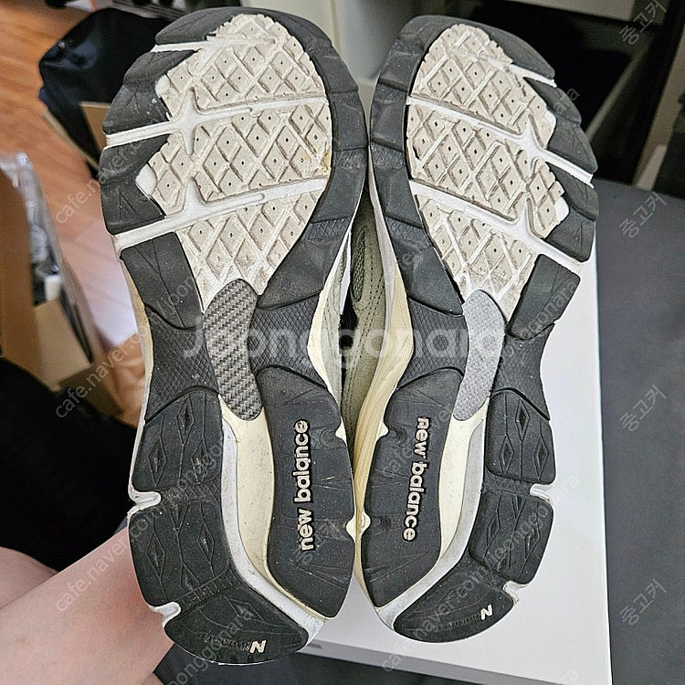 뉴발란스 990v3 자운드 올리브 270--4