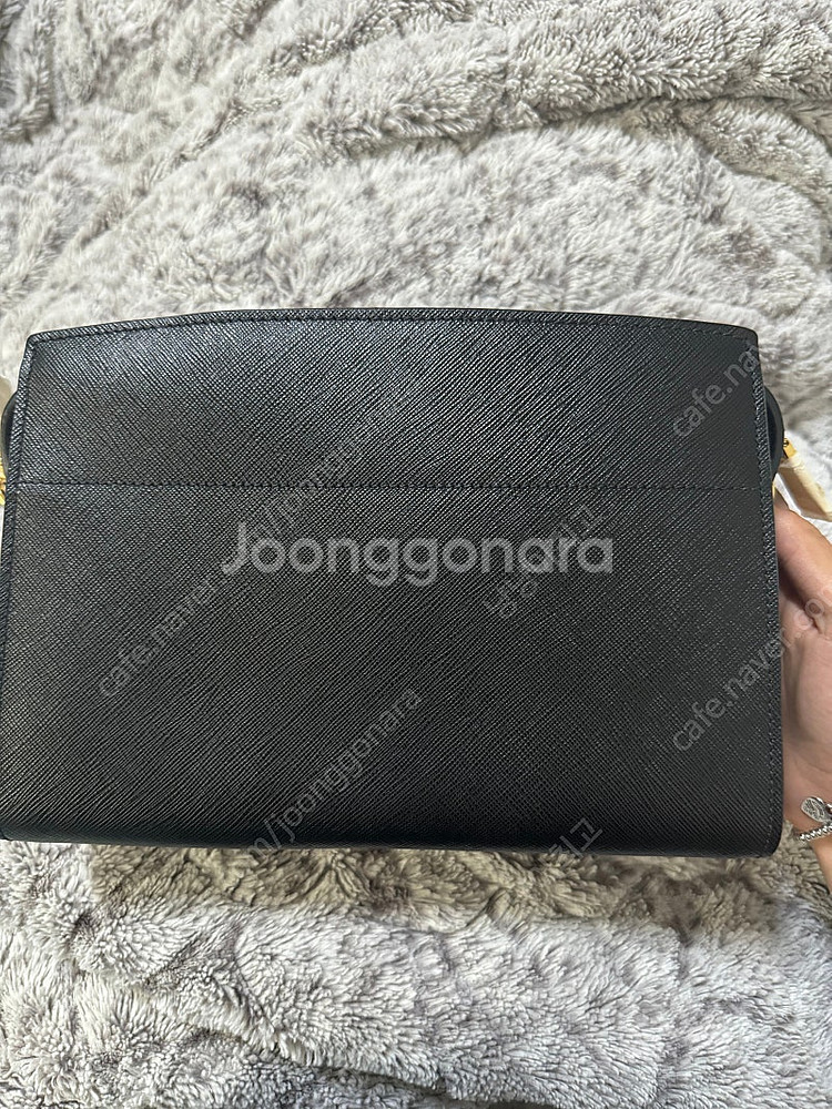 프라다 사피아노 숄더백 새상품--4