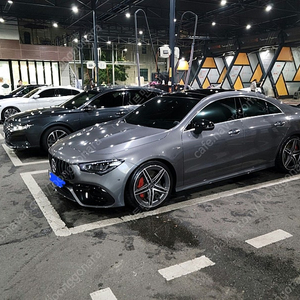 벤츠 CLA 45S AMG