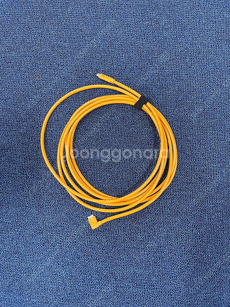 테더툴스 USB-C to 3.0 Micro-B Righ...--1