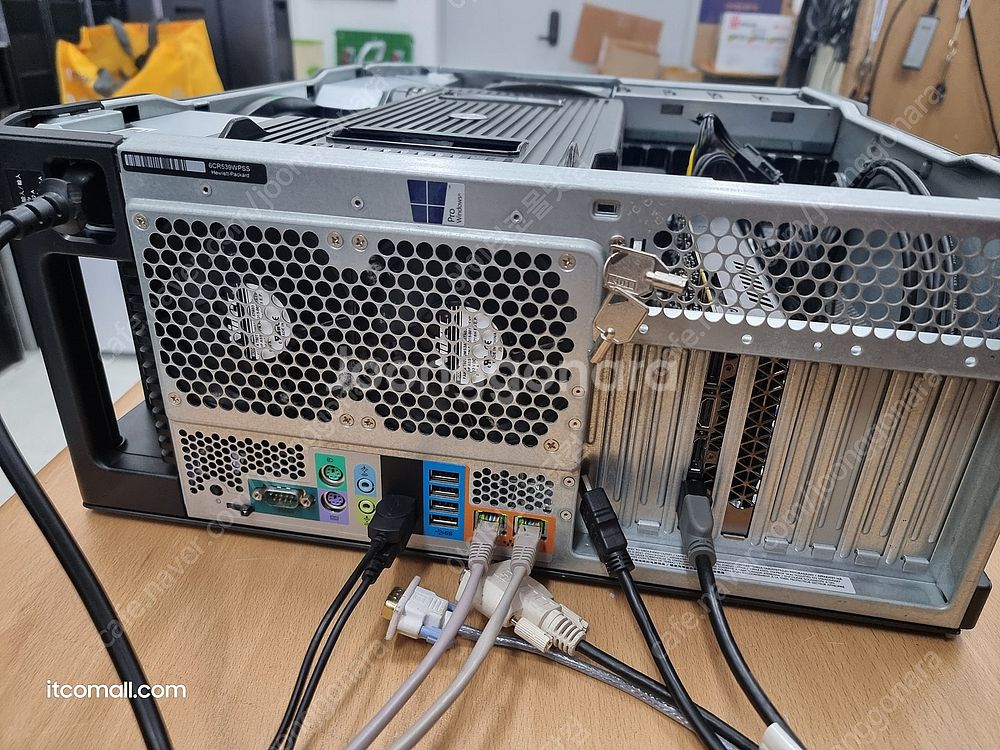 [011] 28코어 56쓰레드 128G램 GTX1080...--4