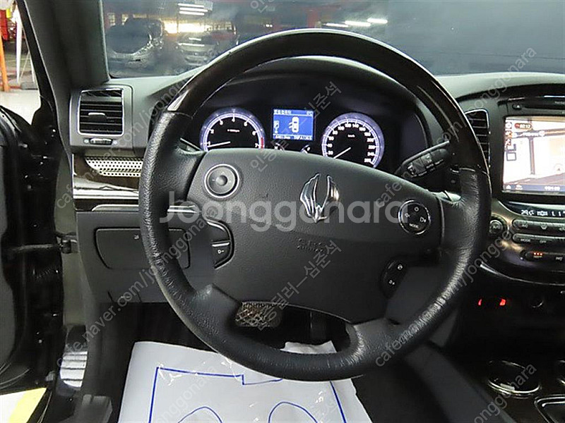 KG모빌리티(쌍용) 뉴체어맨W 가솔린 4WD CW600...--7