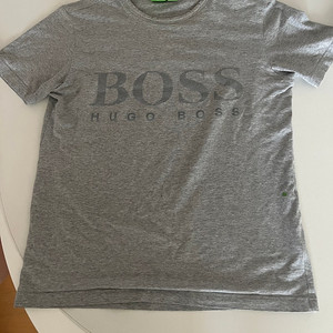 명품 (정품) 새상품급 HUGO BOSS 여성 반팔티_____________운포15000원