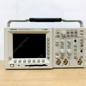 Tektronix 텍트로닉스 TDS3032 오실로스코프 300MHz 중고스코프 팝니다