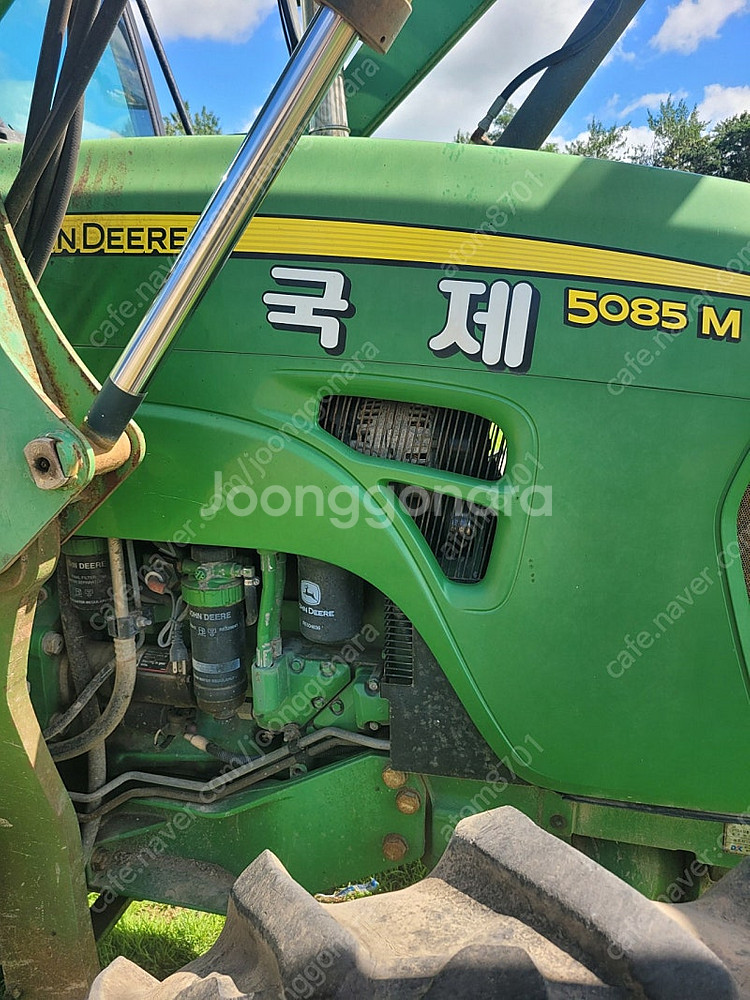 존디어5085m--2