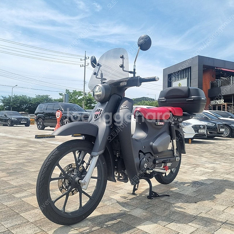 [신차보증]혼다 슈퍼커브 C125 23년식 맷블랙 상태...--2