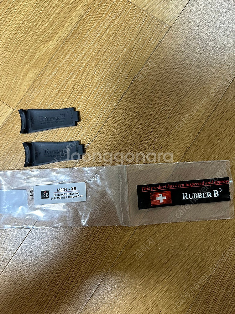 신형섭마 (41mm) 용 러버비 스트랩 팝니다--2