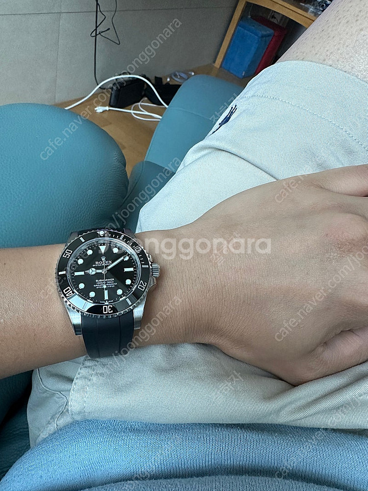 신형섭마 (41mm) 용 러버비 스트랩 팝니다--3