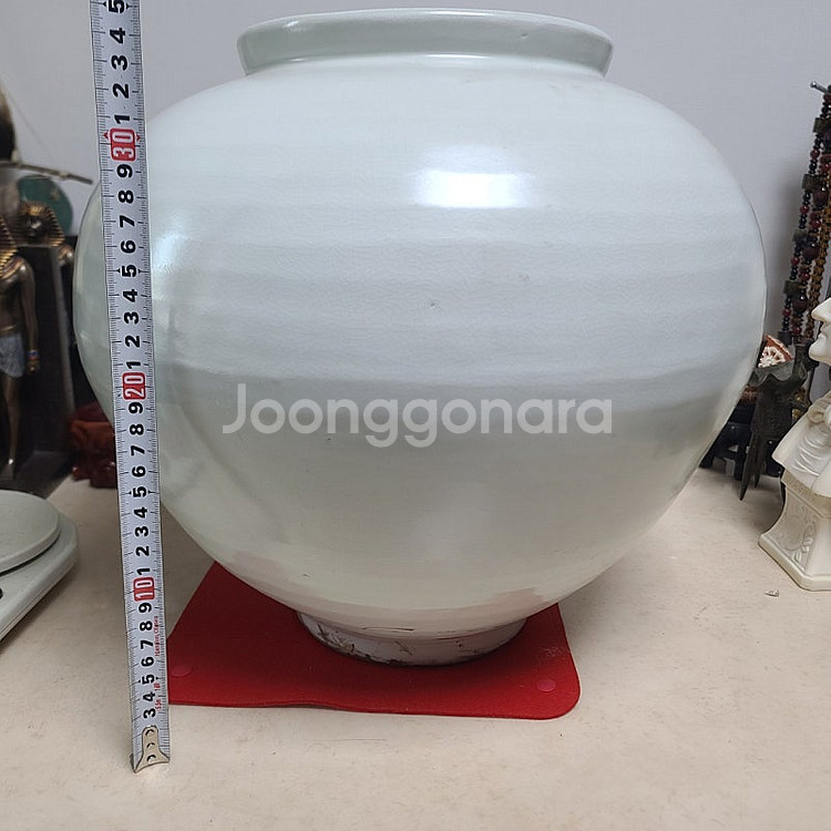 백자 달항아리--0