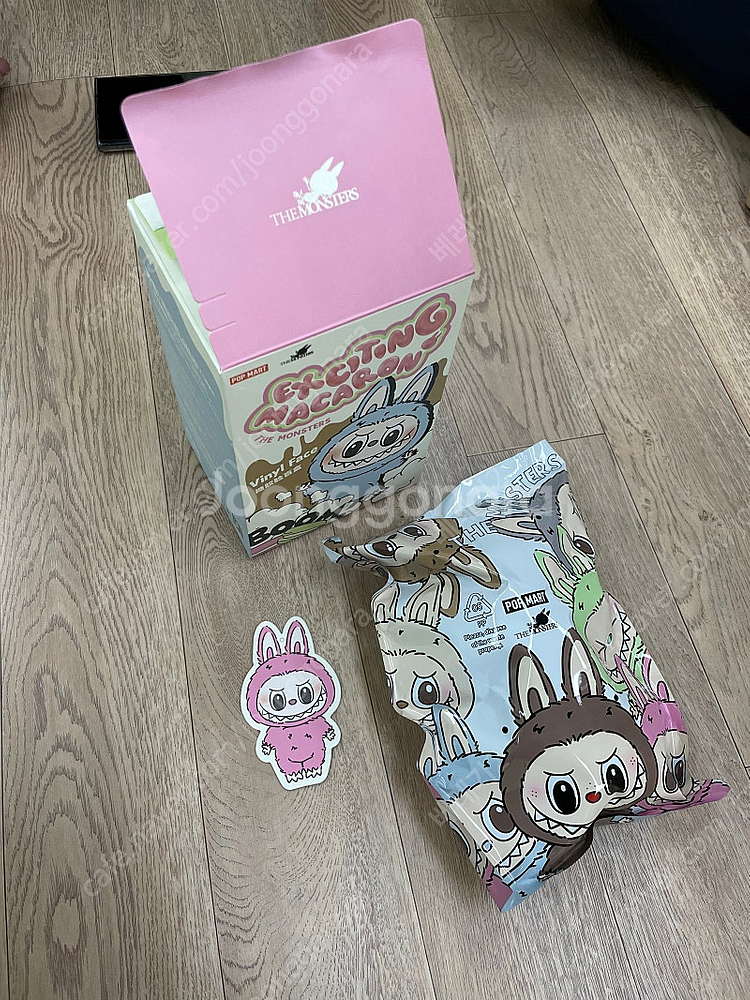 라부부 테이스티 마카롱 비닐 미개봉 리치베리 핑크 팝니...--0
