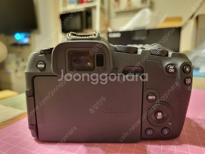 캐논 eos r8 팝니다+ ef 호환어댑터 (마지막인하...--2