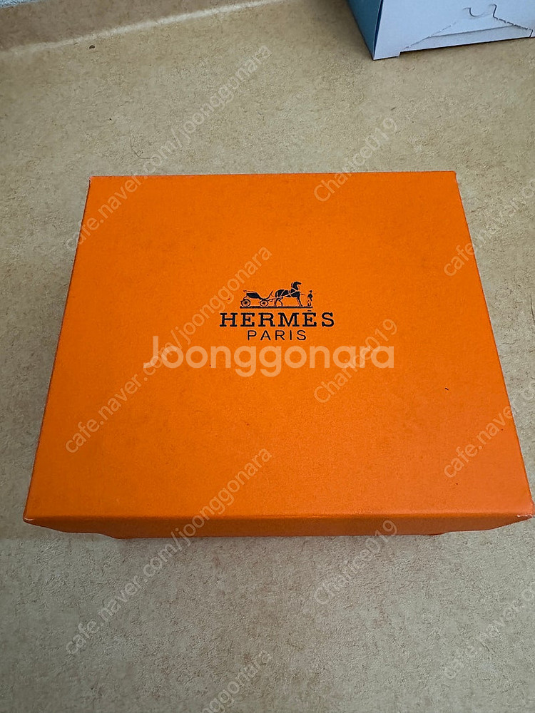 여성 시계 판매합니다--3