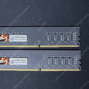 RZX DDR4-3200 32GB (16x2) 램 팝니다. [ 택포 ]