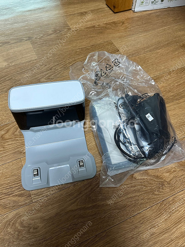 삼성비스포크제트봇 로봇청소기 VR30T80313W--4