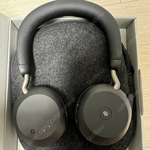 자브라 이볼브2 75 헤드셋 (Jabra Evolve2 75 - USB-A MS Teams(충전 스탠드 포함) - 블랙 새제품 판매합니다. (노캔 내장)