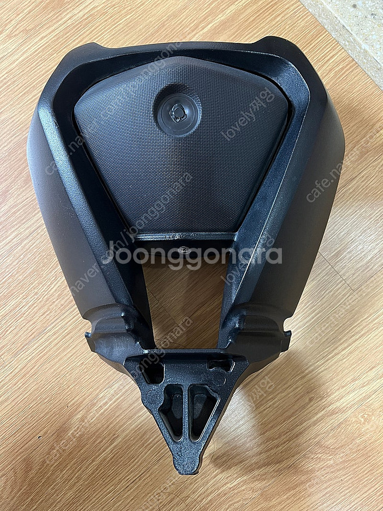 XMAX 야마하 순정 등받이 팝니다--0