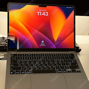 M2 맥북에어 기본형 판매