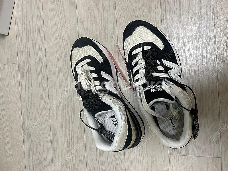 뉴발 574 레거시 블랙앙고라 230--4
