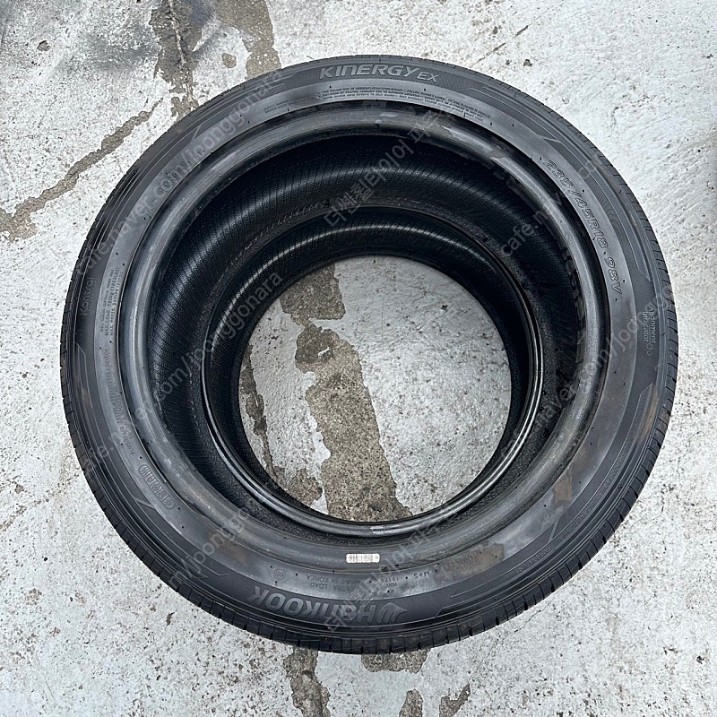 테슬라 모델3 중고 타이어 235 45 18 한국 키너...--0
