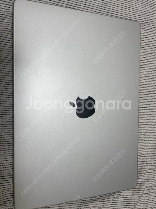 맥북프로 m3pro 16인치 18RAM 512SSD 실...--0