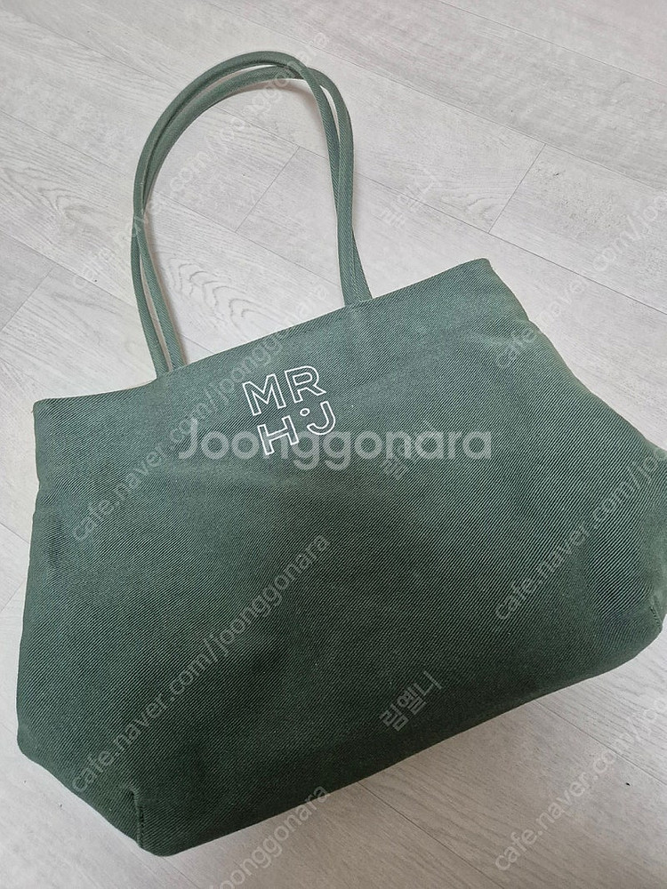 마르헨제이 카일라백 라지--0