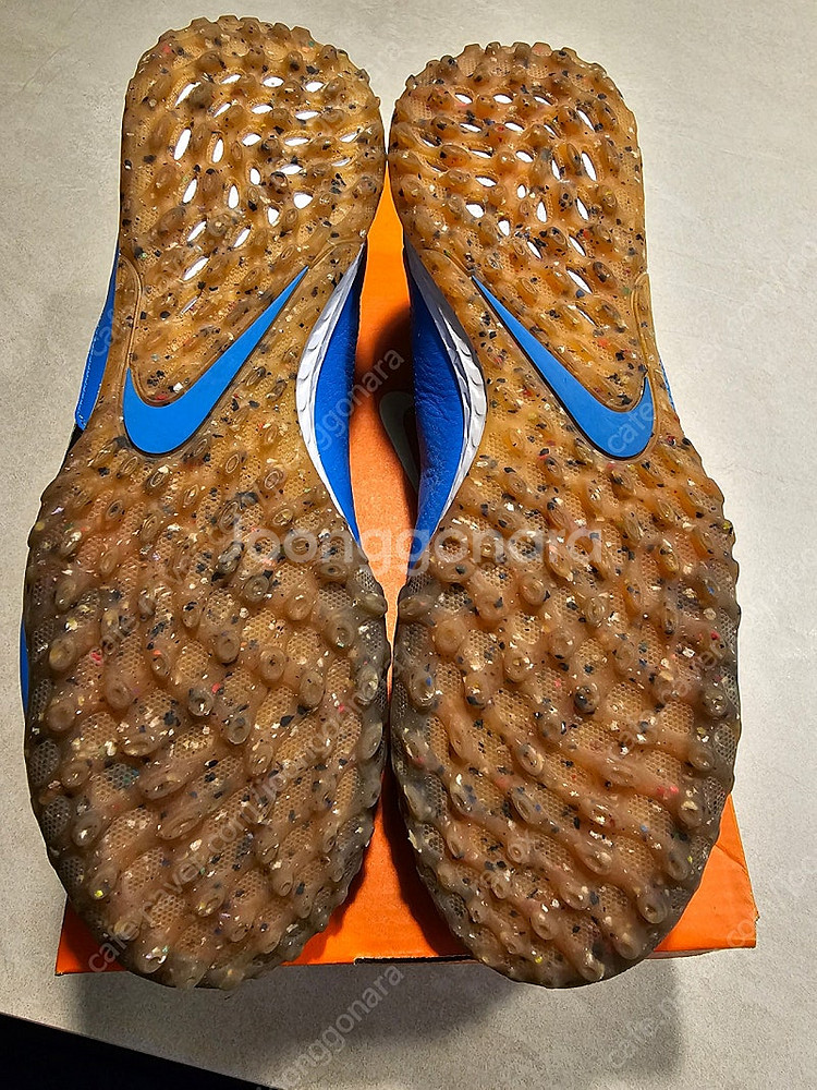 나이키 레전드9 프로tf 275사이즈--4