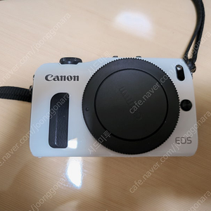 캐논 eos m 미러리스 카메라 18-55kit 판매합니다.