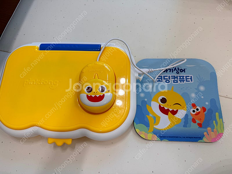 아기상어 코딩 컴퓨터 팝니다--0