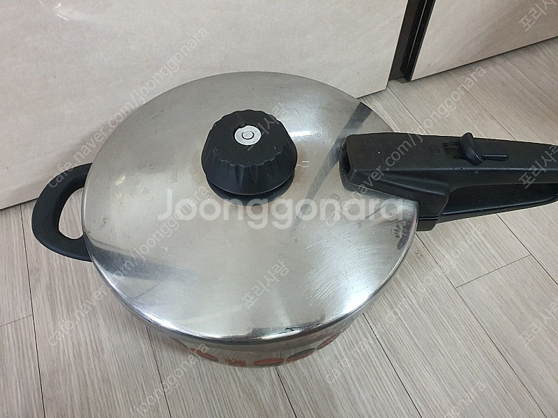 휘슬러 솔라 압력밥솥 압력솥 왕관 4.5리터 백숙 감자탕--0