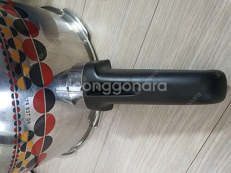 휘슬러 솔라 압력밥솥 압력솥 왕관 4.5리터 백숙 감자탕--3