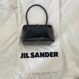 질샌더JIL SANDER 고지 프레임 탑 핸들 백 판매합니다