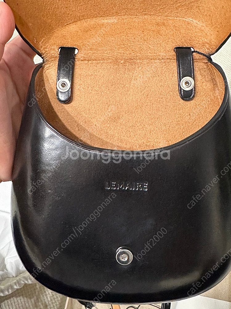 르메르 카트리지백--8