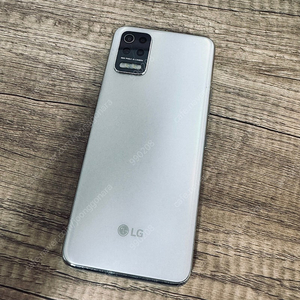 LG Q52 화이트 64기가 매우깔끔한기기 4만원 판매합니다!