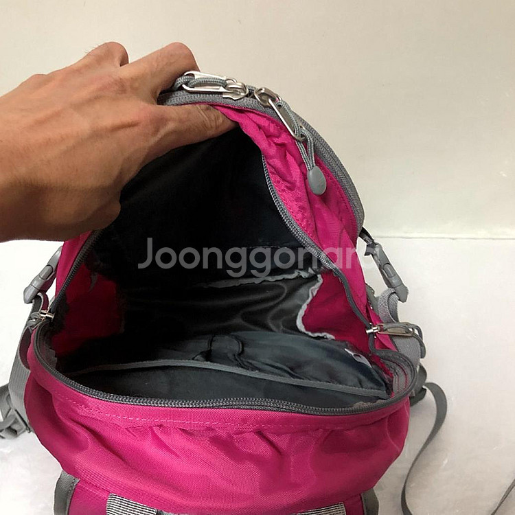 판매 노스페이스 등산배낭 20L--4