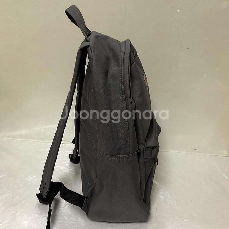 칼하트 백팩 22000원--1