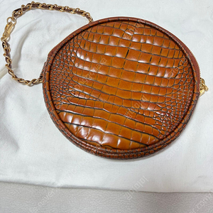 쏭스튜디오 21 CIRCLE CLUTCH [CROC BROWN] 판매